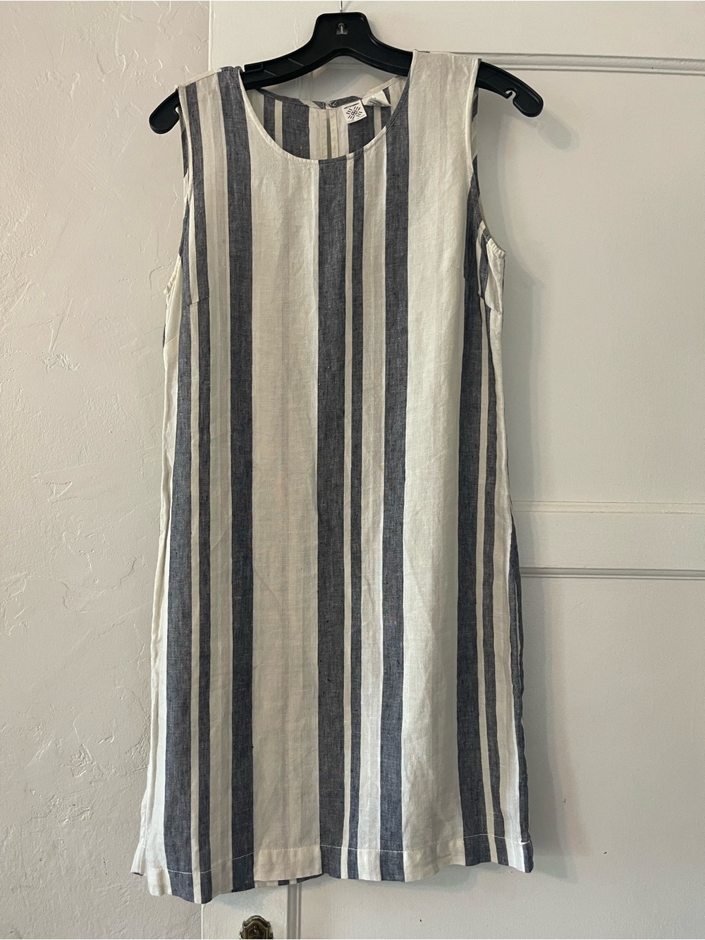 Artisan NY linen striped shift dress